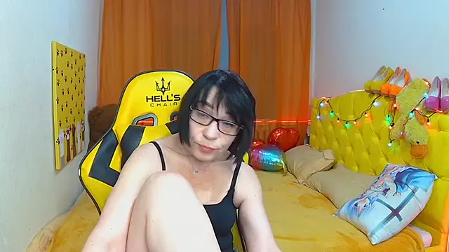 SandraHormas online show from 02-28-25, 02:42