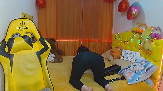 SandraHormas online show from 03-05-25, 02:12