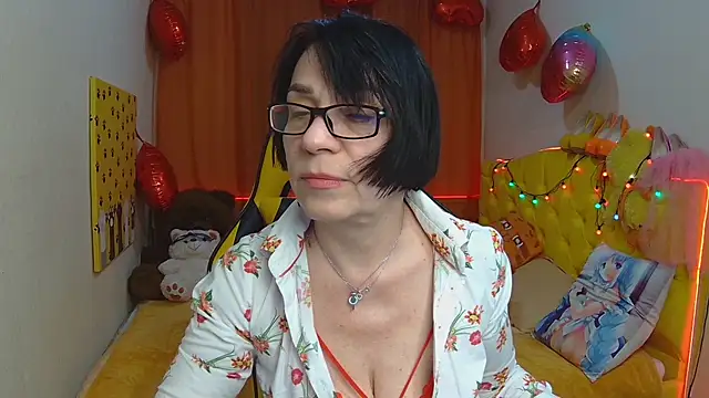 SandraHormas online show from 03-15-25, 02:12