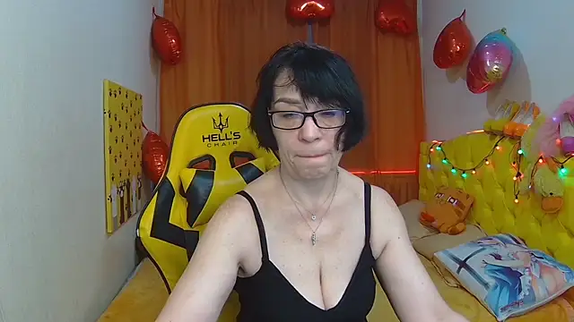 SandraHormas online show from 03-23-25, 08:04