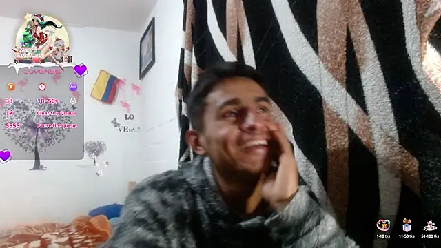 Snapshot of maria_and_angel chatting on 12-20-24, 02:19 maria and angel online show from 12-20-24, 02:19