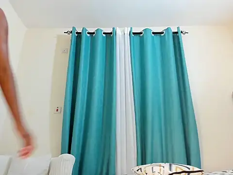 dolly booty online show from 11-02-25, 08:39