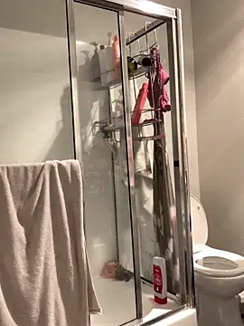 shadowmoon900 online show from 04-12-26, 12:15