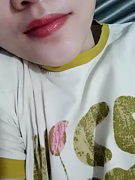 Snapshot of Sexyass13 chatting on 09-08-25, 04:39 Sexyass13 online show from 09-08-25, 04:39