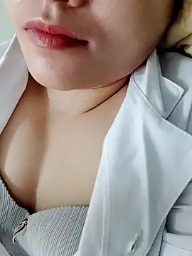 Snapshot of Sexyass13 chatting on 09-16-25, 04:35 Sexyass13 online show from 09-16-25, 04:35