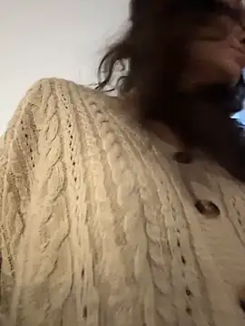 BeautifulMesss online show from 04-30-26, 02:01