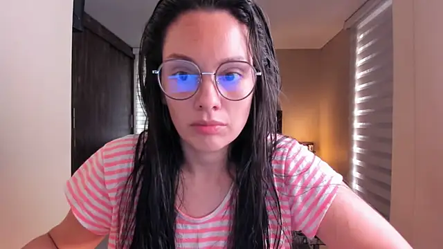 Snapshot of anabel_025 chatting on 01-06-25, 05:06 anabel 025 online show from 01-06-25, 05:06