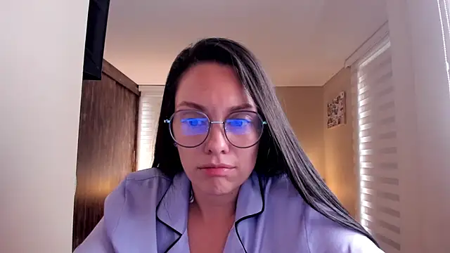 Snapshot of anabel_025 chatting on 02-11-25, 08:20 anabel 025 online show from 02-11-25, 08:20