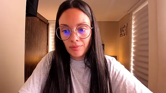 Snapshot of anabel_025 chatting on 02-24-25, 05:42 anabel 025 online show from 02-24-25, 05:42