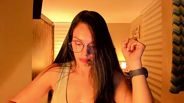 Snapshot of anabel_025 chatting on 03-12-25, 12:20 anabel 025 online show from 03-12-25, 12:20