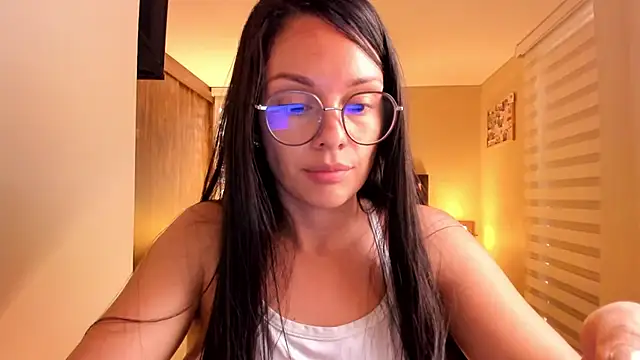 Snapshot of anabel_025 chatting on 03-15-25, 08:43 anabel 025 online show from 03-15-25, 08:43