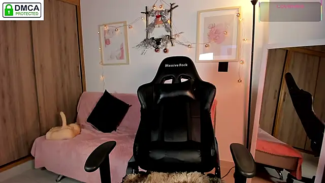 aleja montiel   online show from 12-15-25, 01:04