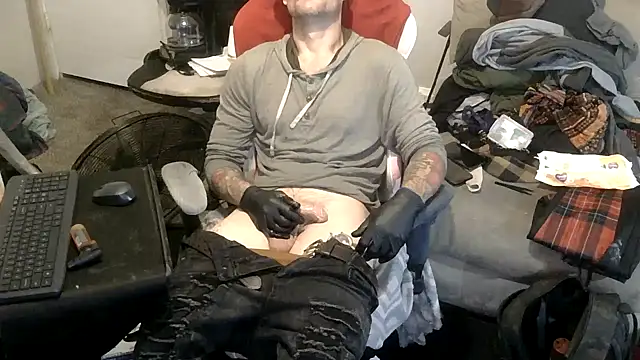 TheOneYouLove69 online show from 02-04-26, 08:58