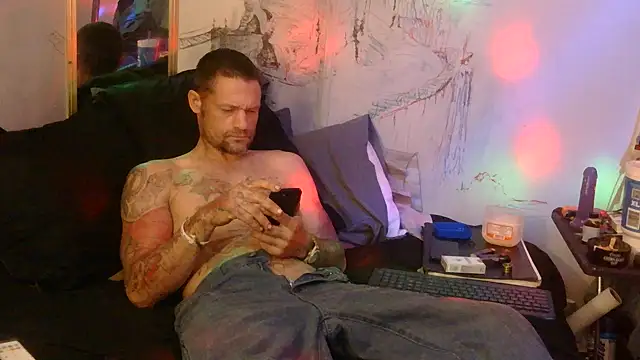 TheOneYouLove69 online show from 05-04-26, 01:12