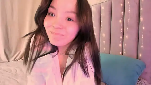 TaiteGloss online show from 03-09-25, 10:19