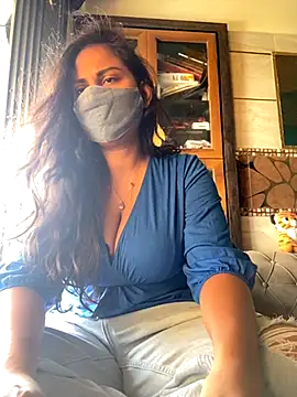 HaaniKaur online show from 11-01-25, 07:32