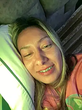 Snapshot of xLadyScarlettx chatting on 12-05-24, 05:37 xLadyScarlettx online show from 12-05-24, 05:37