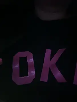 Snapshot of xLadyScarlettx chatting on 01-01-25, 11:40 xLadyScarlettx online show from 01-01-25, 11:40