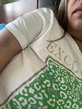 Snapshot of xLadyScarlettx chatting on 01-10-25, 02:13 xLadyScarlettx online show from 01-10-25, 02:13