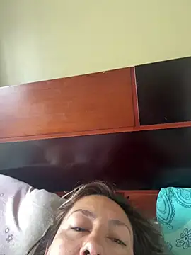 Snapshot of xLadyScarlettx chatting on 02-01-25, 02:13 xLadyScarlettx online show from 02-01-25, 02:13