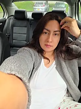 xLadyScarlettx online show from 04-25-26, 08:50