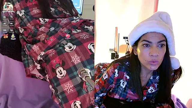 Snapshot of sara_smith45 chatting on 12-24-24, 07:00 sara smith45 online show from 12-24-24, 07:00