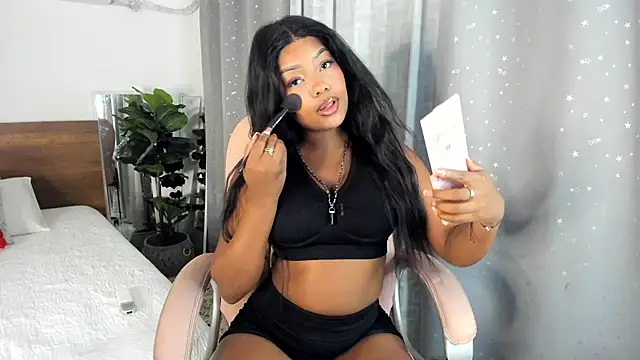 Isaa Coleman  online show from 02-06-25, 10:32