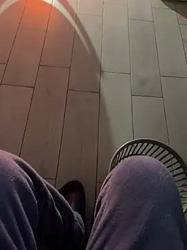 Lucom23 online show from 02-14-25, 01:13