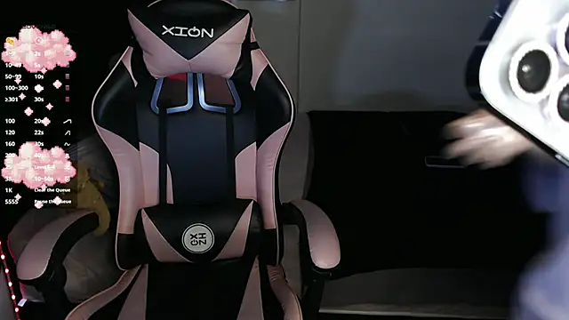 Theprojectsaraa online show from 10-30-25, 01:12