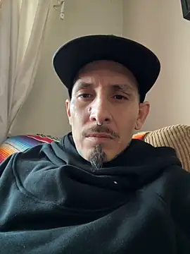 Snapshot of NutP619 chatting on 12-04-25, 10:07 NutP619 online show from 12-04-25, 10:07