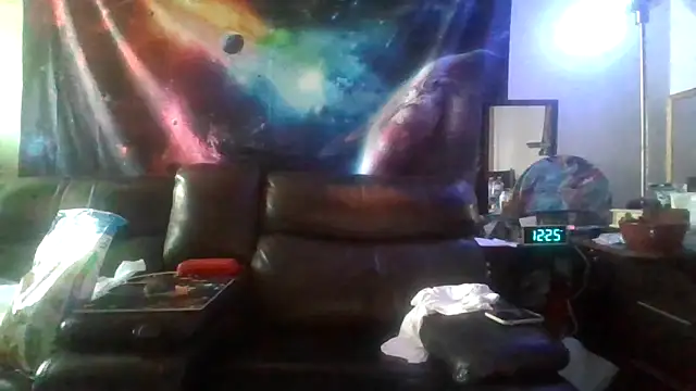 Antoniothedon online show from 04-21-26, 07:28