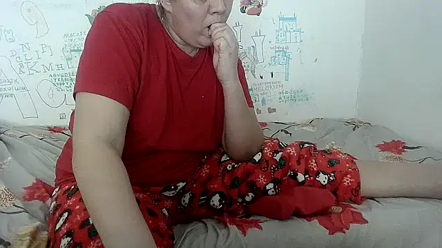 Snapshot of VixenBya chatting on 03-09-25, 02:10 VixenBya online show from 03-09-25, 02:10