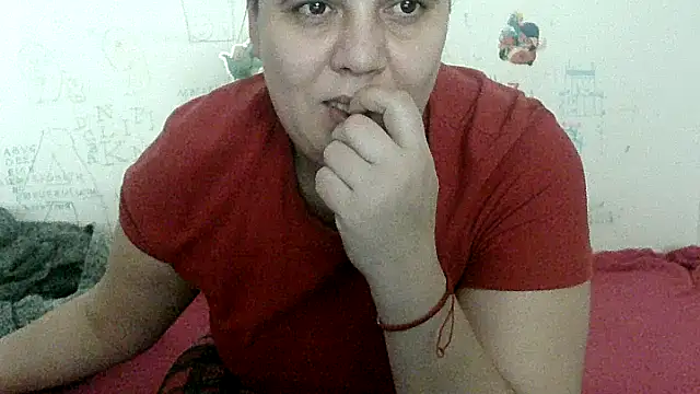 Snapshot of VixenBya chatting on 10-11-25, 09:30 VixenBya online show from 10-11-25, 09:30