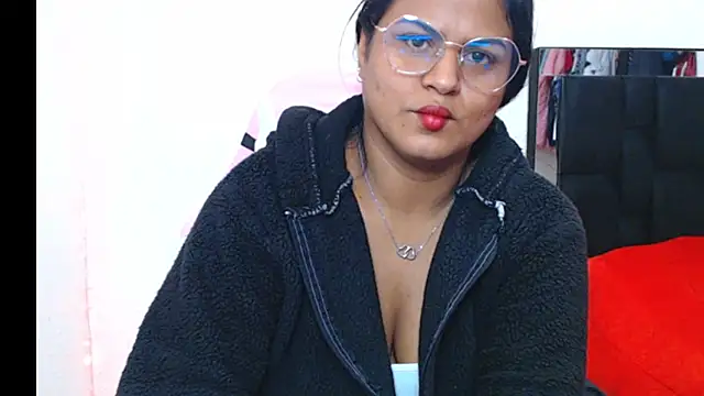 SweetAlmaa online show from 02-26-25, 09:42