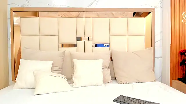 Snapshot of fabiana_rodriguez chatting on 02-12-25, 10:59 fabiana rodriguez online show from 02-12-25, 10:59