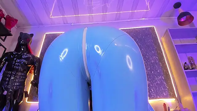 Snapshot of sharith_gh chatting on 03-16-25, 08:32 sharith gh online show from 03-16-25, 08:32