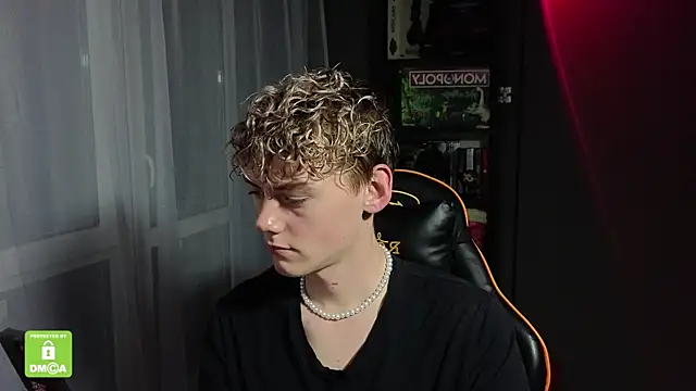 Keytaro online show from 10-13-25, 02:50