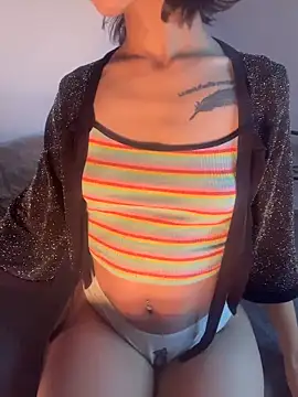 Snapshot of Beautiful_arab chatting on 12-22-25, 03:14 Beautiful arab online show from 12-22-25, 03:14