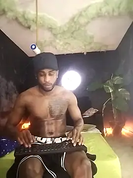 Snapshot of Ostinsanto chatting on 02-19-26, 06:31 Ostinsanto online show from 02-19-26, 06:31