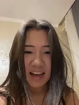 Snapshot of Kim_SLO chatting on 12-08-24, 08:25 Kim SLO online show from 12-08-24, 08:25