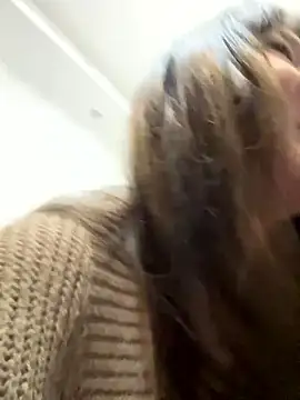 Snapshot of Kim_SLO chatting on 01-10-26, 07:04 Kim SLO online show from 01-10-26, 07:04