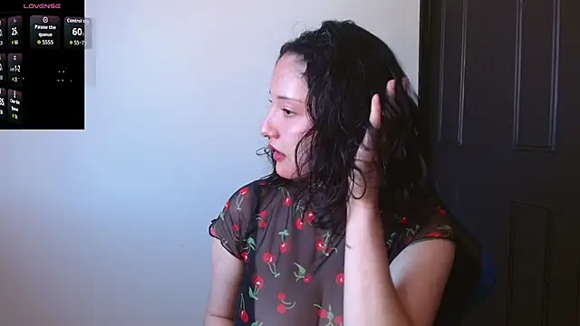 Snapshot of alexaa08 chatting on 01-07-26, 02:08 alexaa08 online show from 01-07-26, 02:08