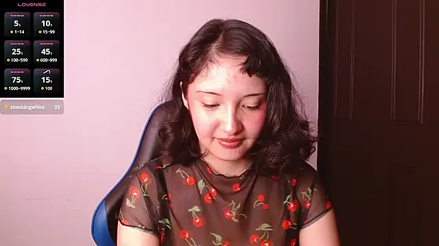 Snapshot of alexaa08 chatting on 01-08-26, 10:01 alexaa08 online show from 01-08-26, 10:01