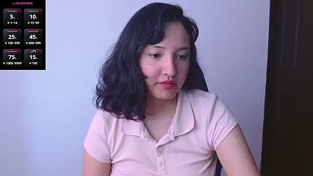 Snapshot of alexaa08 chatting on 02-12-26, 07:53 alexaa08 online show from 02-12-26, 07:53