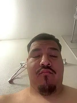 Snapshot of Detodo27 chatting on 03-01-26, 08:11 Detodo27 online show from 03-01-26, 08:11