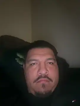 Snapshot of Detodo27 chatting on 03-10-26, 01:32 Detodo27 online show from 03-10-26, 01:32