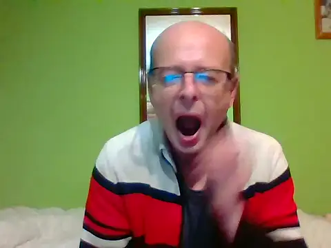 Tiger202441 online show from 11-18-25, 10:25