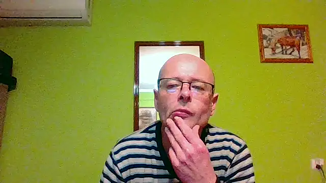 Snapshot of Tiger202441 chatting on 05-06-26, 08:36 Tiger202441 online show from 05-06-26, 08:36