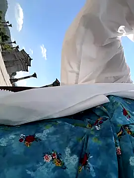 Snapshot of Asia-Melody chatting on 10-10-25, 04:11 Asia-Melody online show from 10-10-25, 04:11