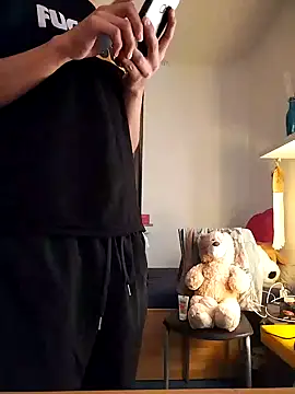 Dennis 2024 online show from 01-11-25, 08:00